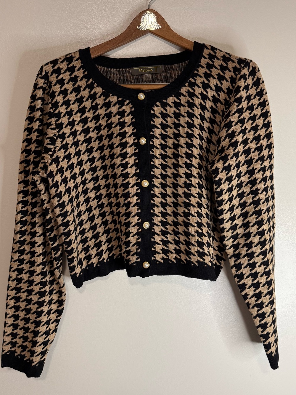 Melonie T Classic Houndstooth Black and Beige Cardigan cropped Sweater size XL